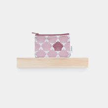 Load image into Gallery viewer, Seaside Shell Purse